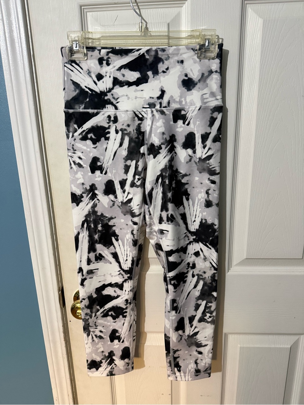 Balance Collection Black & White Tie-Dye Leggings